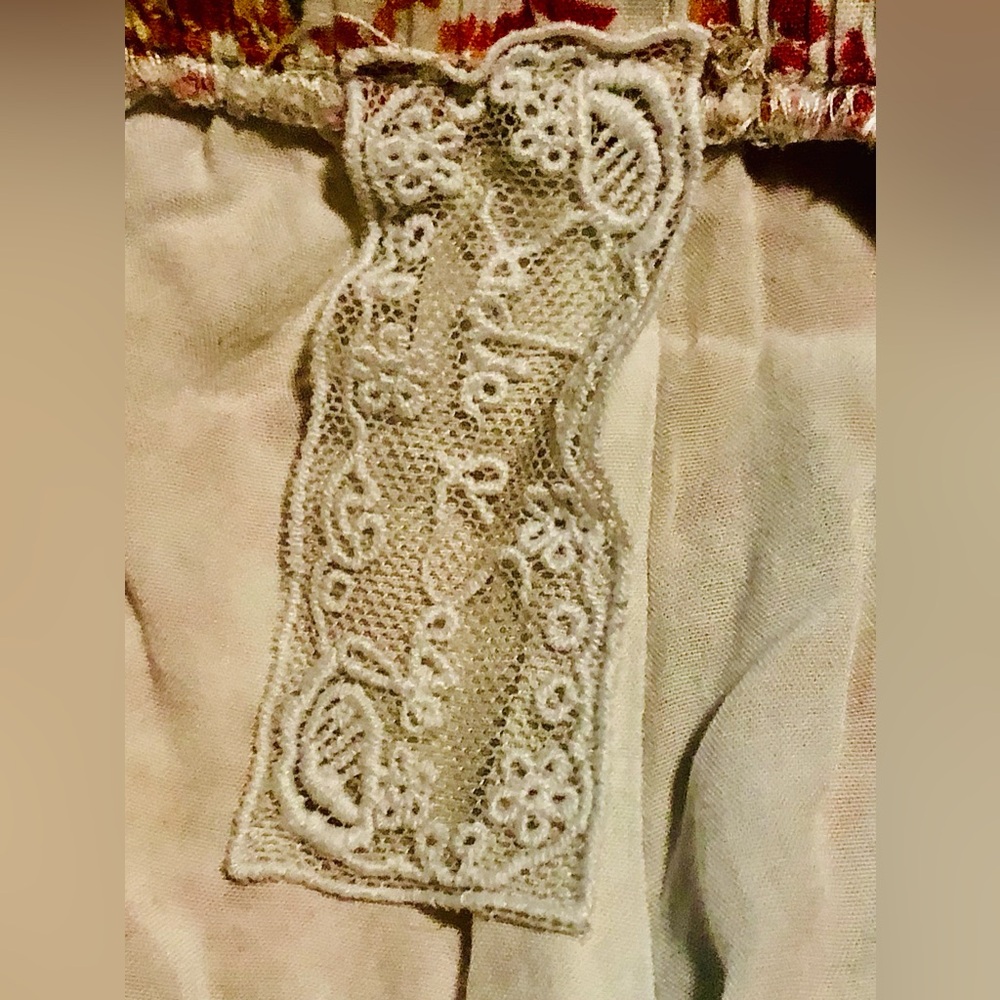 SADIE&SAGE•SIZE-M•LINEN•SHORTS       3 for $15 - Picture 7 of 8
